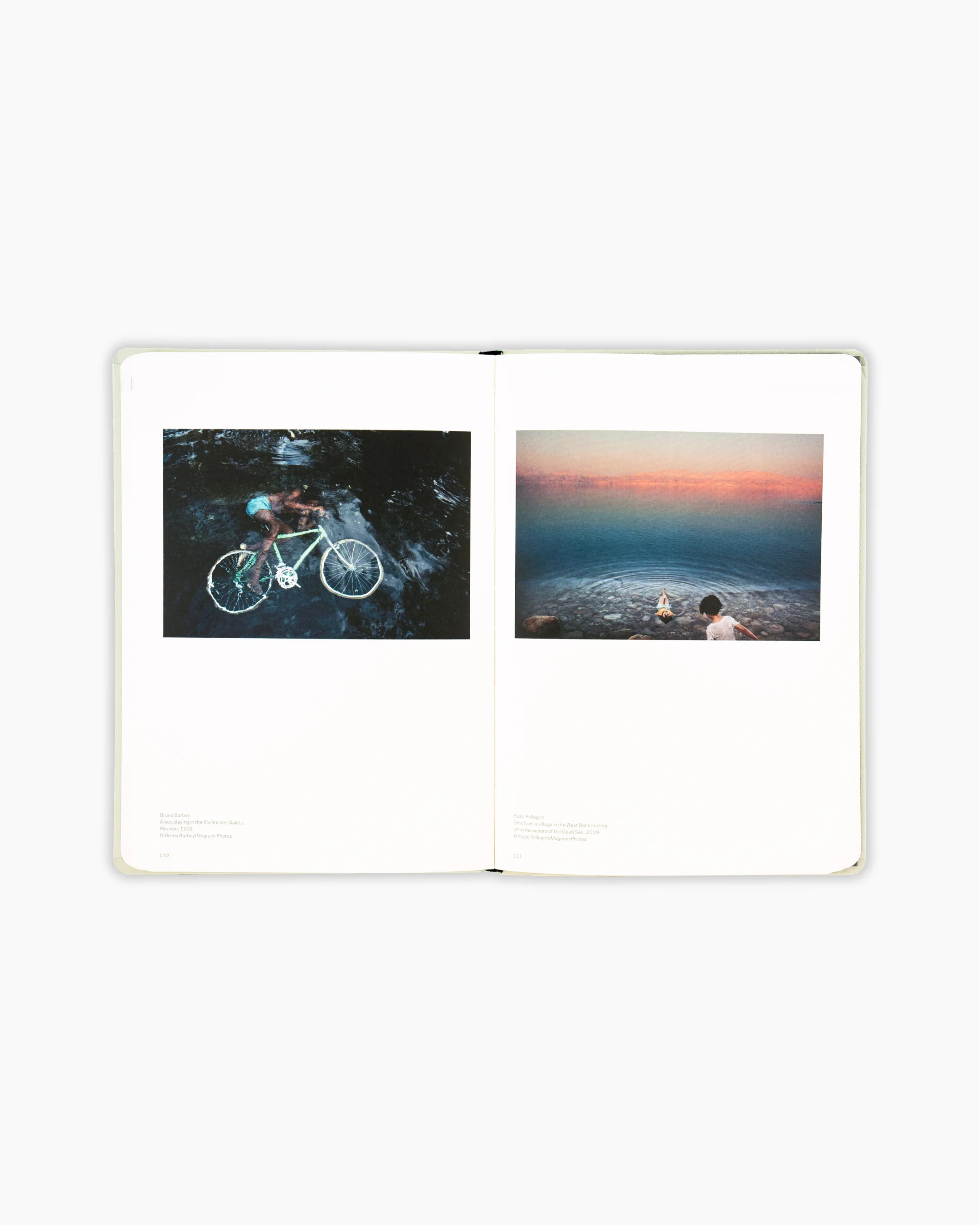 Magnum Photos: Travel Journal - Image 4